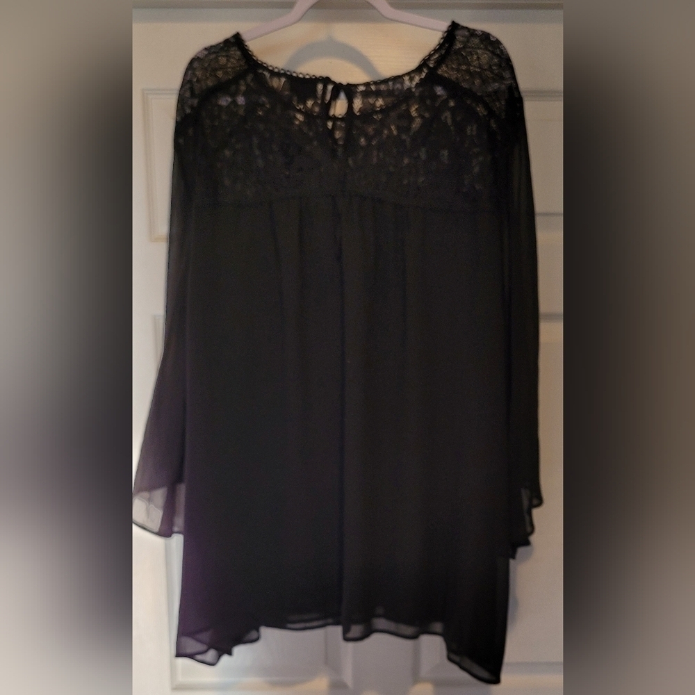 Torrid NWT $60 Womens Crinkle Chiffon Lace Trim Sheer Top Deep Black Size 6x 30 - Picture 6 of 11
